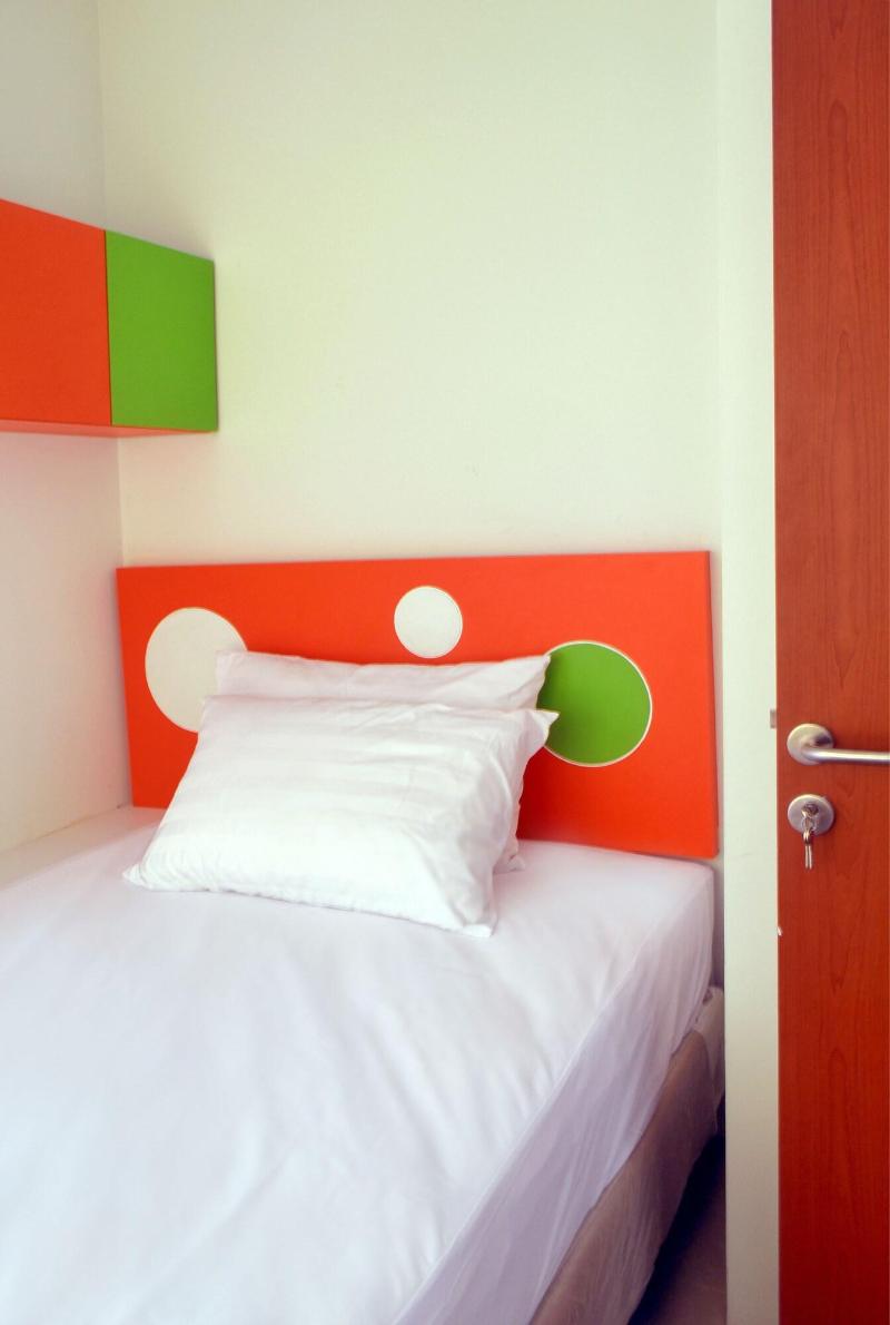 Titanium Express Homtel - Oda