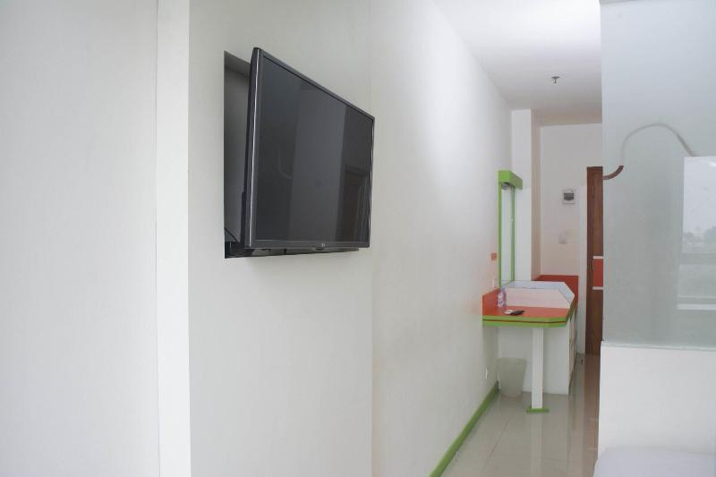 Titanium Express Homtel - Oda