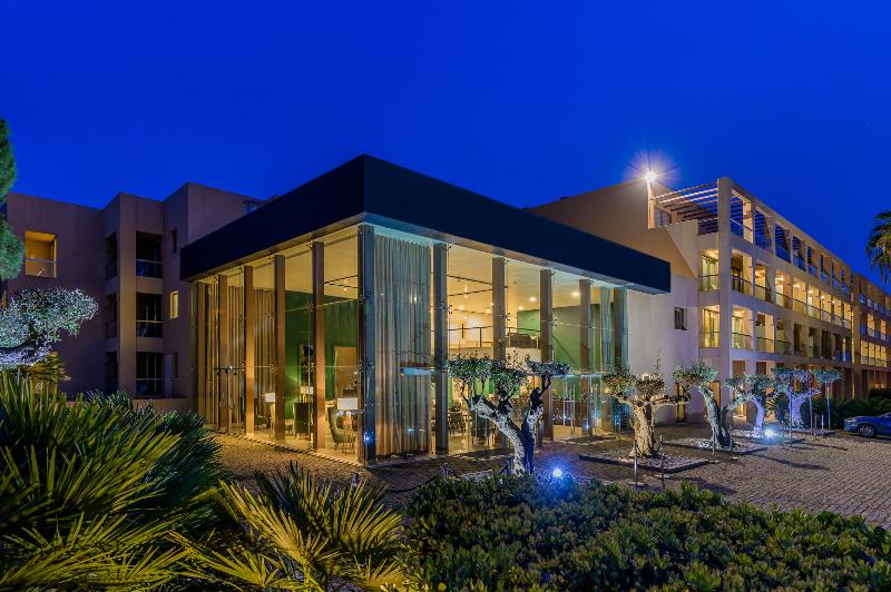 NAU Sao Rafael Suites - Genel
