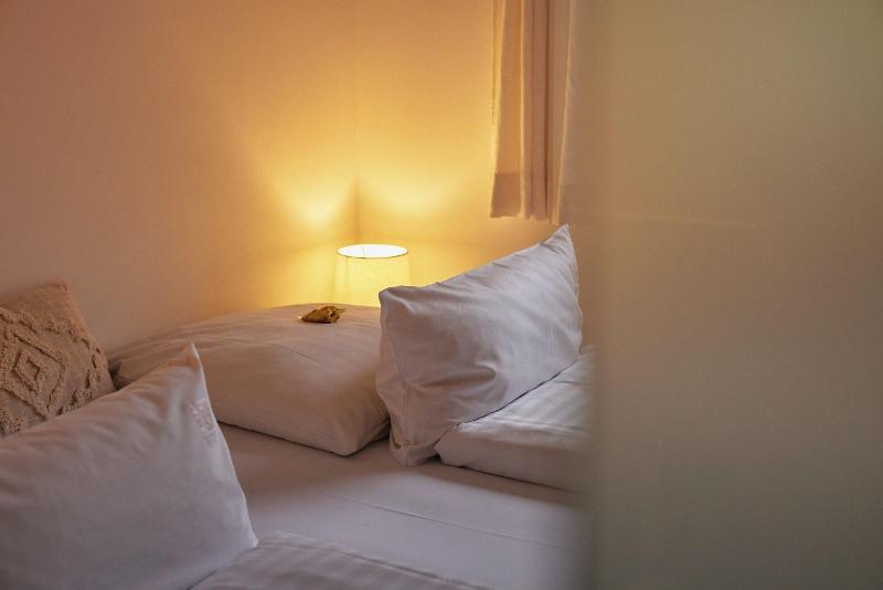 18Arts Hotel - Oda