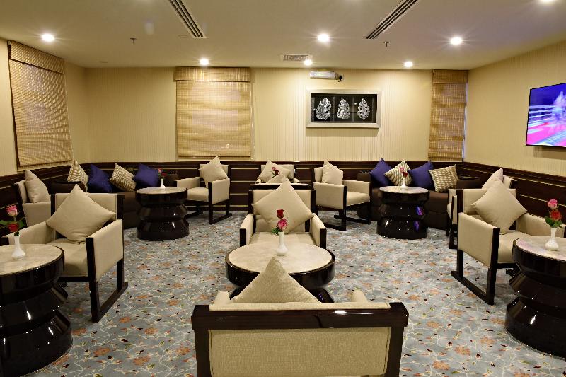 Garden Plaza Hotel - Bar