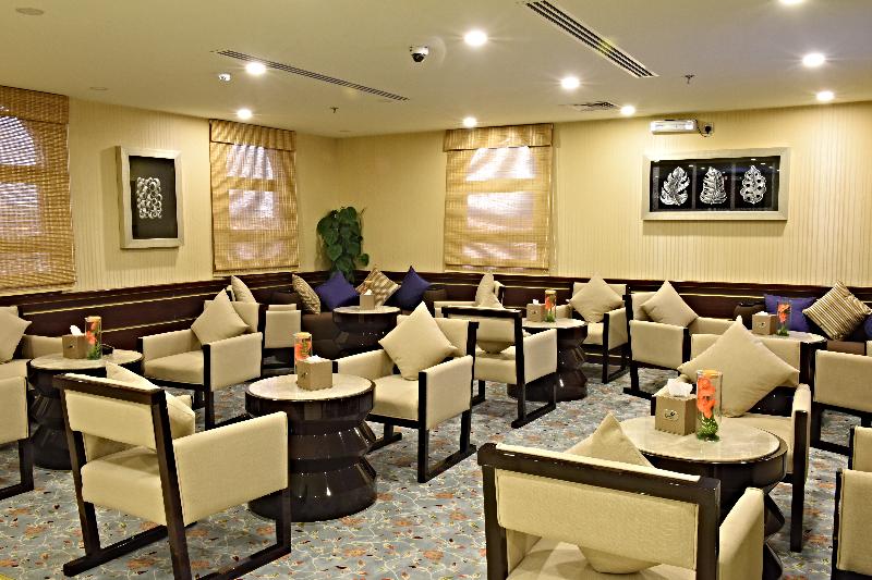 Garden Plaza Hotel - Bar