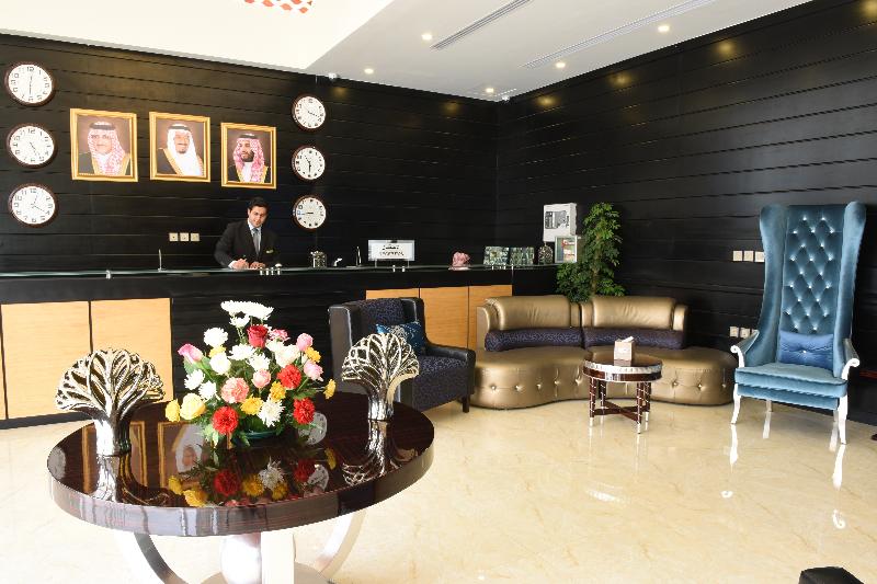 Garden Plaza Hotel - Lobi