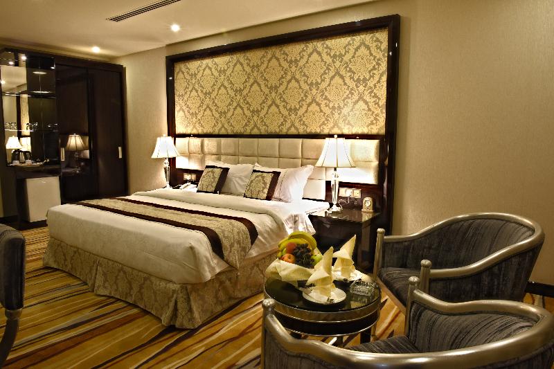 Garden Plaza Hotel - Oda