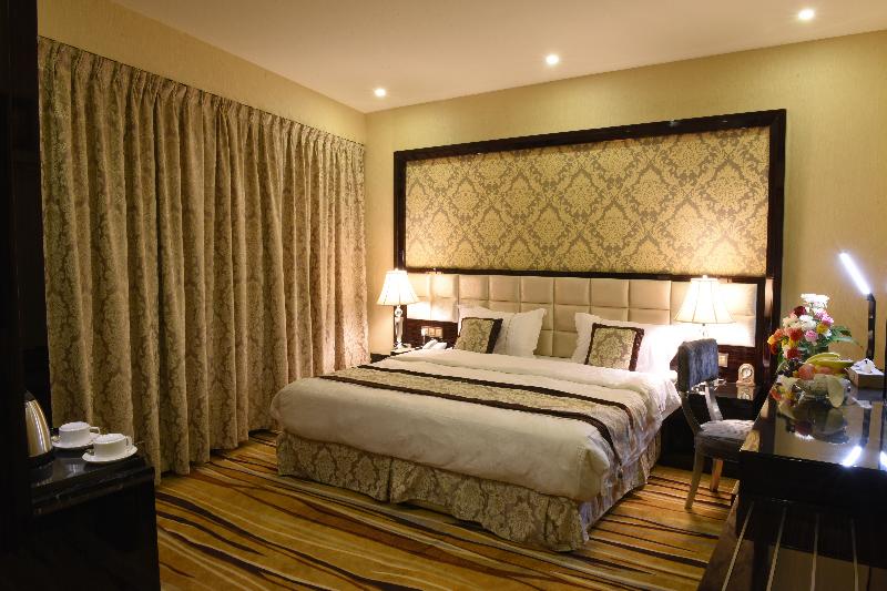 Garden Plaza Hotel - Oda
