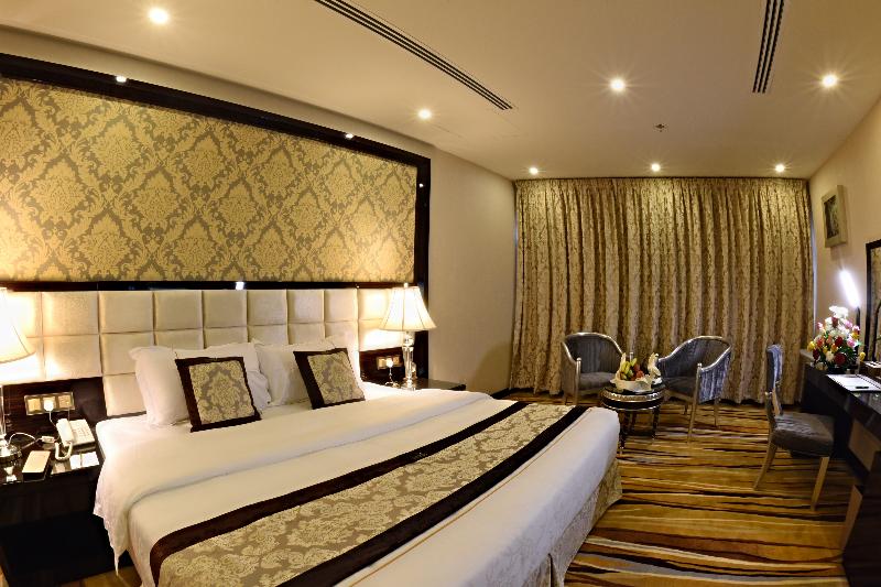 Garden Plaza Hotel - Oda