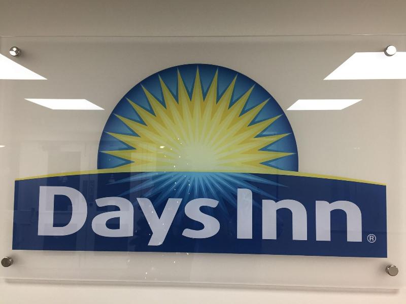 Days Inn By Wyndham Sutton Scotney South - Lobi
