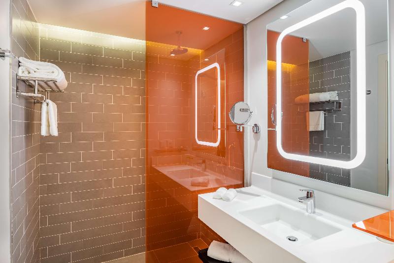 Park Inn By Radisson Jeddah Madinah Road - Oda