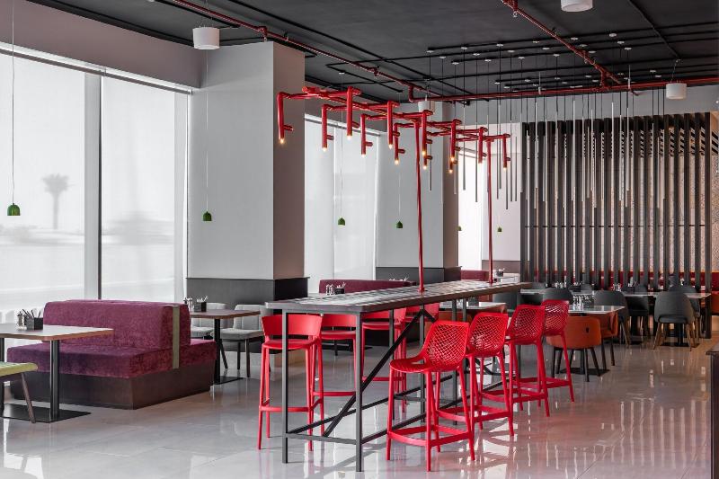 Park Inn By Radisson Jeddah Madinah Road - Restoran