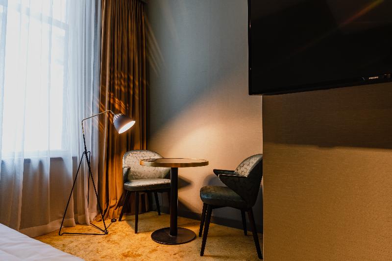 Hotel MAI Amsterdam - Oda