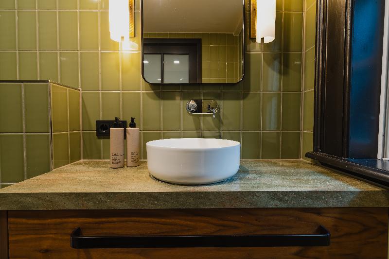 Hotel MAI Amsterdam - Oda