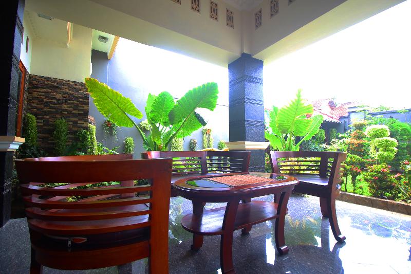 OYO 2286 Wisma Laut Tawar - Lobi