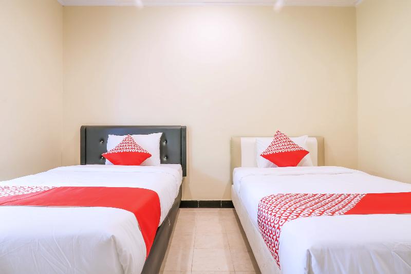 OYO 1654 Maha Bharata Kuta Inn - Oda