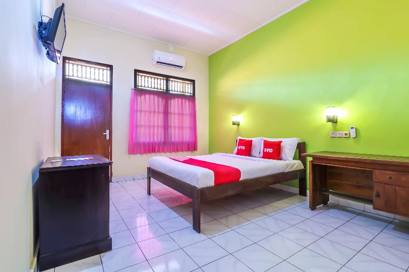 OYO 2184 Nan Berlian Inn - Oda