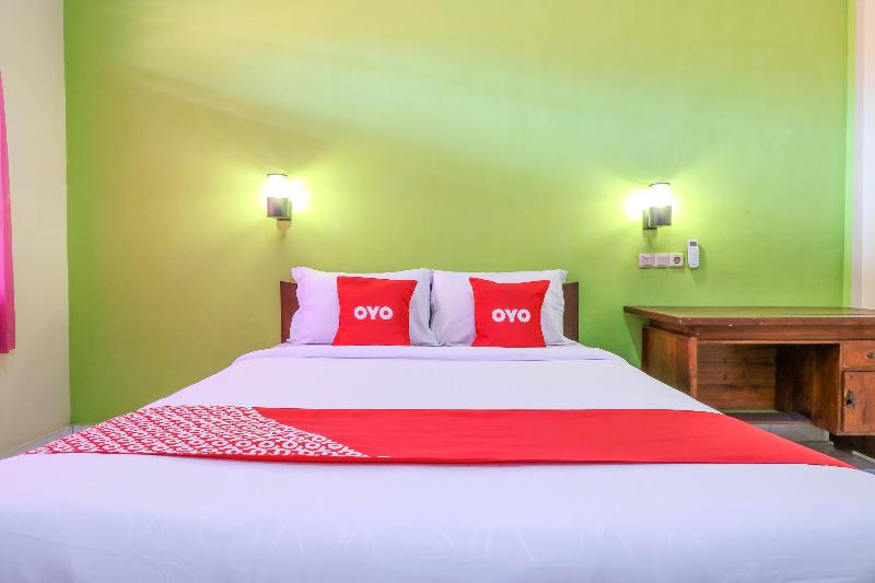 OYO 2184 Nan Berlian Inn - Oda