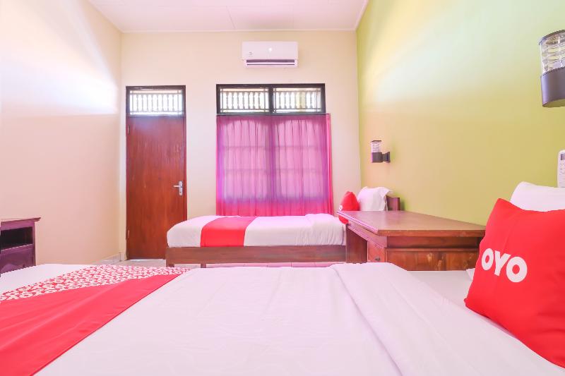 OYO 2184 Nan Berlian Inn - Oda
