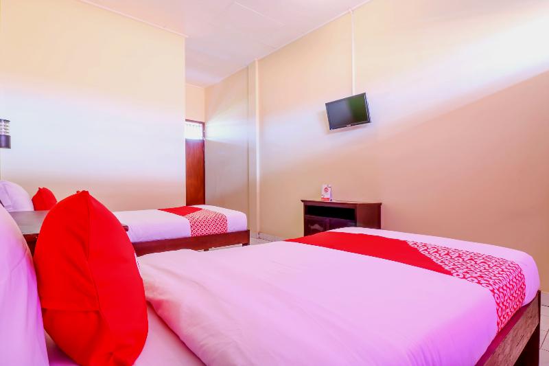 OYO 2184 Nan Berlian Inn - Oda