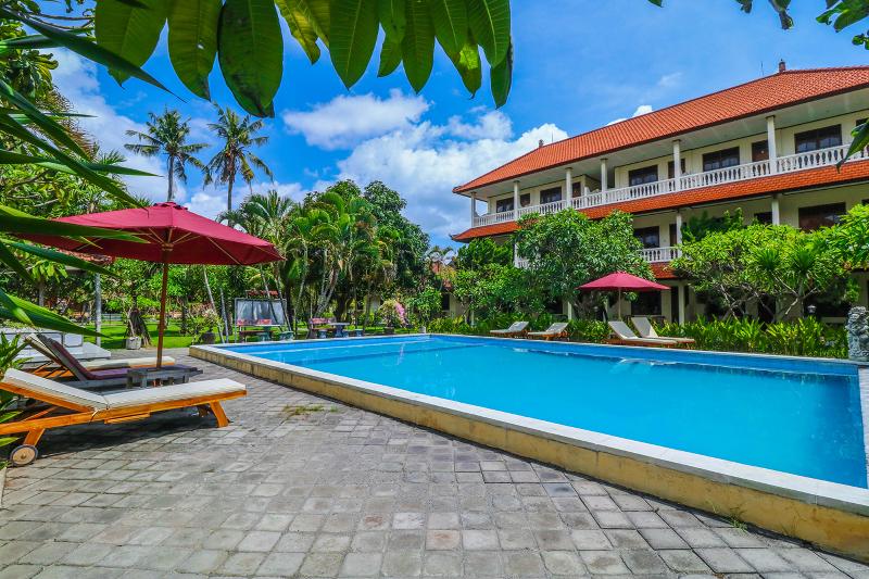 OYO 2184 Nan Berlian Inn - Havuz