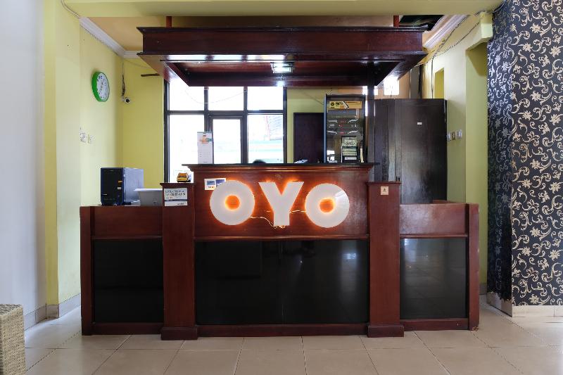 Oasis Hotel - Lobi