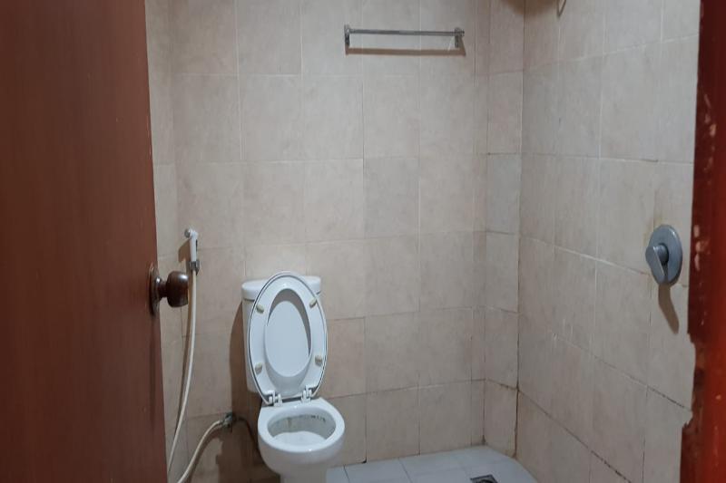 OYO 2320 Hotel Charvita - Oda
