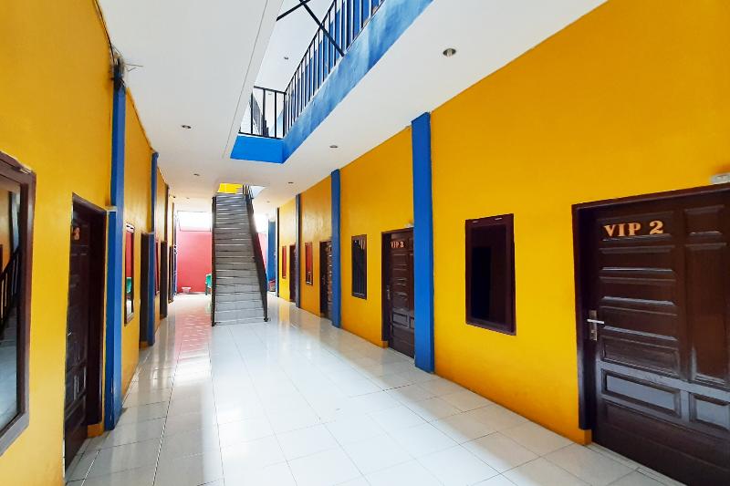 OYO 2229 Bunga Raya Residence - Lobi