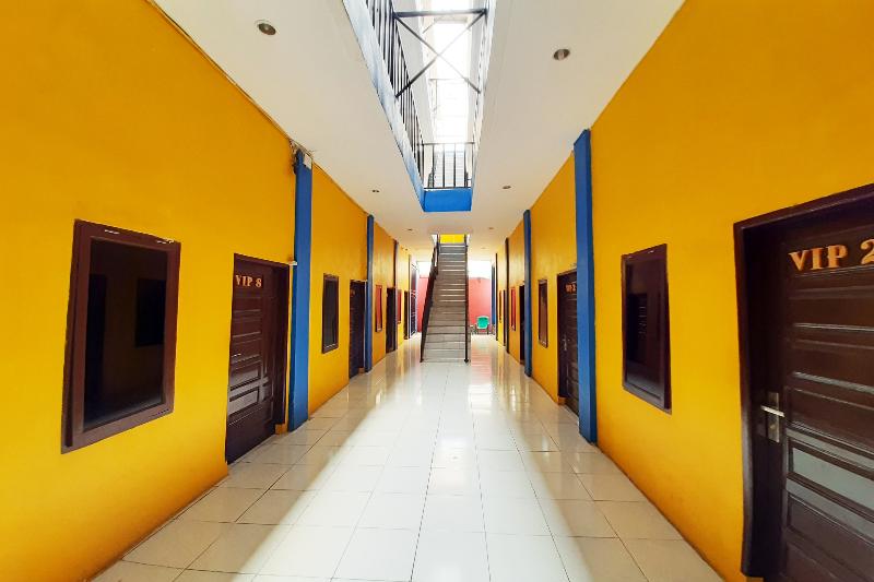 OYO 2229 Bunga Raya Residence - Lobi