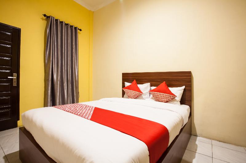 OYO 2229 Bunga Raya Residence - Oda