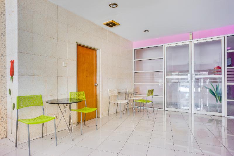 OYO 2214 Wisma Jampea - Lobi