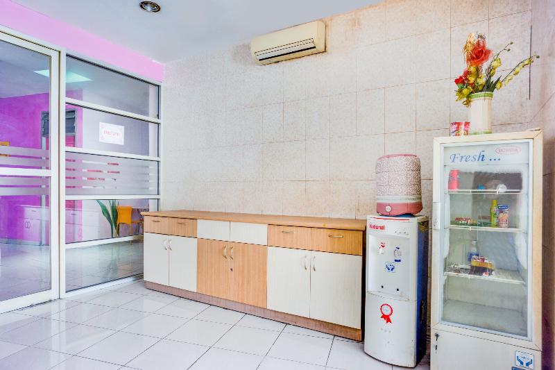 OYO 2214 Wisma Jampea - Toplantı