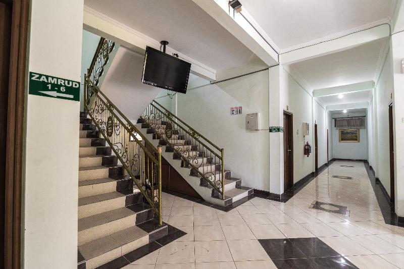 Sinergi Hotel Tretes - Lobi