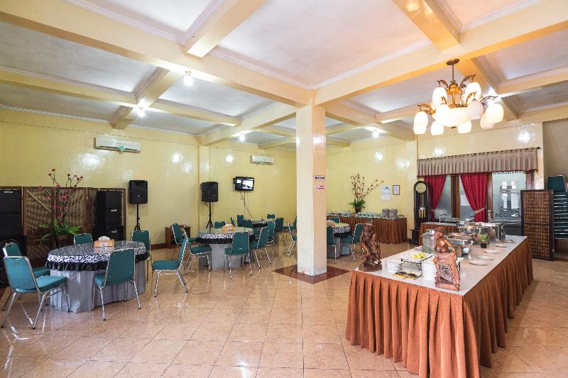Sinergi Hotel Tretes - Restoran