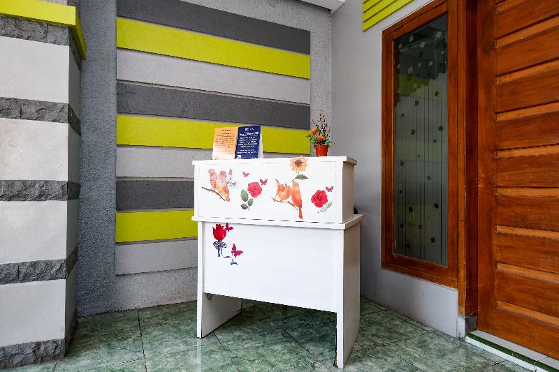 SPOT ON 2171 Griya Sakura Syariah - Lobi