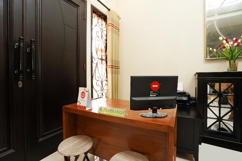 OYO 1743 Anie Residence - Lobi