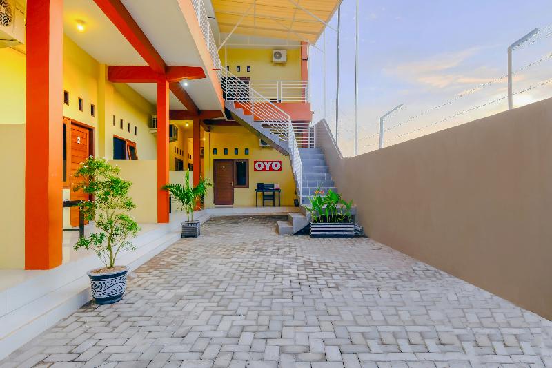 OYO 2450 Hening Homestay - Genel