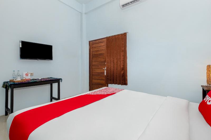 OYO 2450 Hening Homestay - Oda