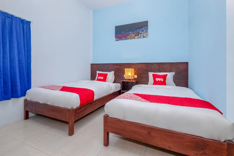 OYO 2450 Hening Homestay - Oda