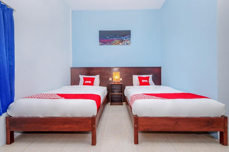 OYO 2450 Hening Homestay - Oda