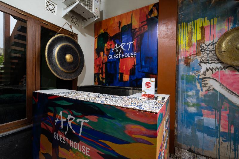 2285 Art Guest House Syariah - Lobi