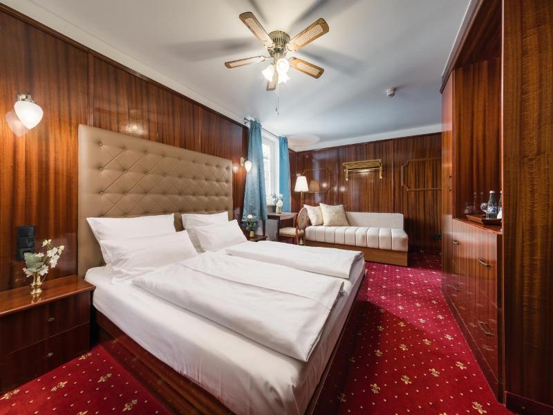 Hotel Du Train - Oda