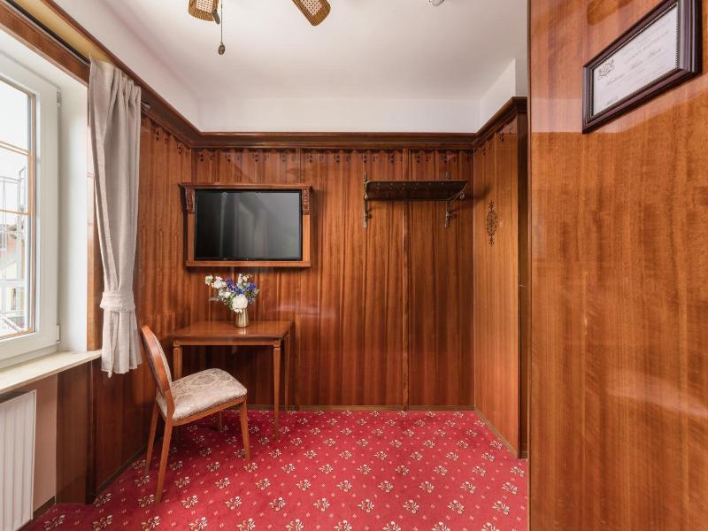 Hotel Du Train - Oda