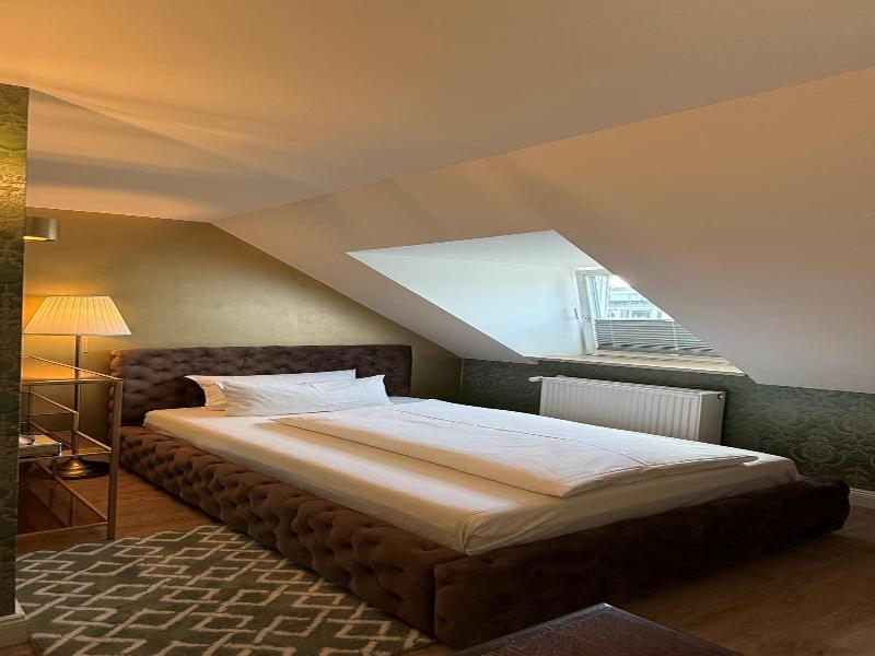 Hotel Du Train - Oda