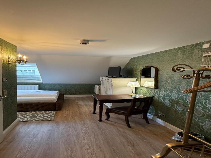 Hotel Du Train - Oda