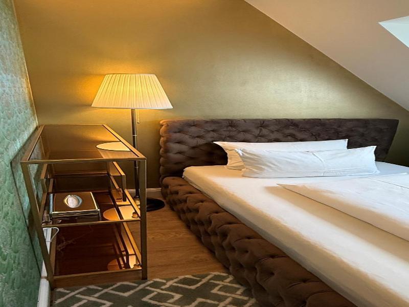 Hotel Du Train - Oda