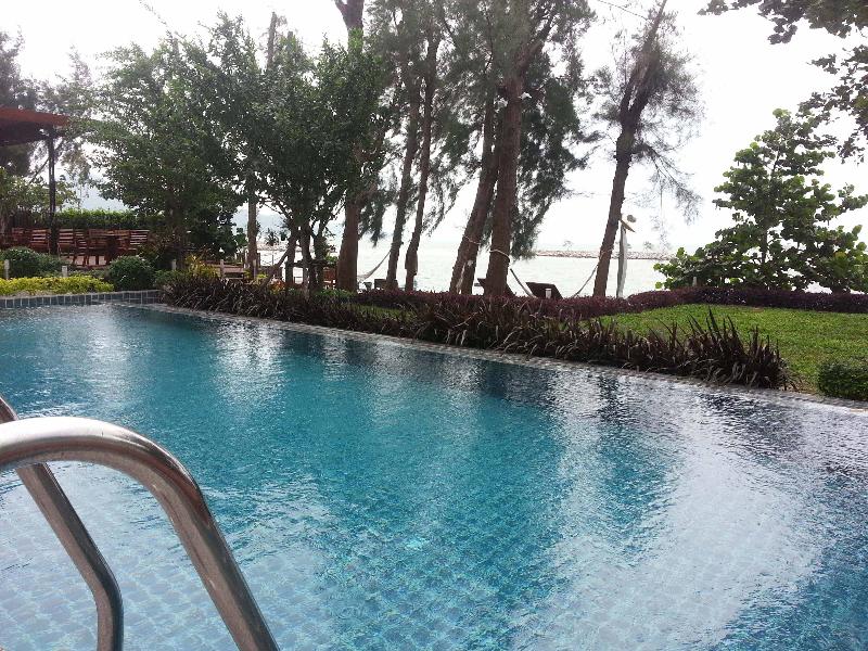 Tri-Shawa Resort - Havuz