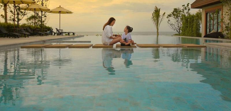 Triple Tree Beach Resort - Havuz