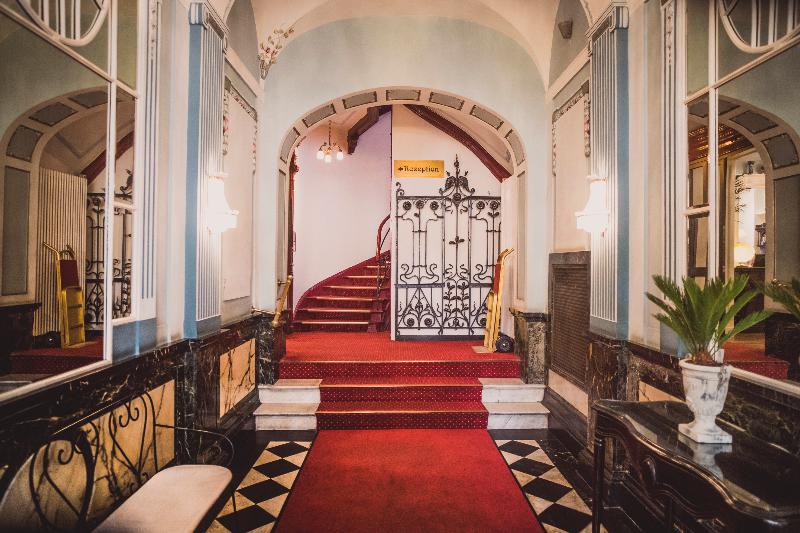 Henri Hotel Berlin - Lobi