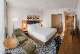 Hilton Garden Inn Tbilisi oda fotoğrafı