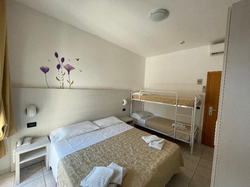 Hotel Marina - Oda