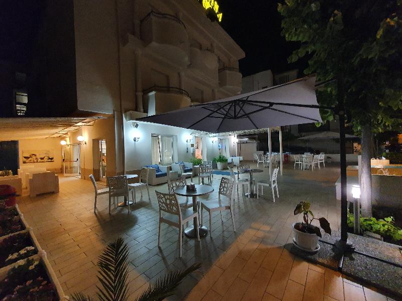 Hotel Marina - Teras