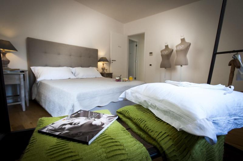 Bb22 Palace Luxury Apartments - Oda